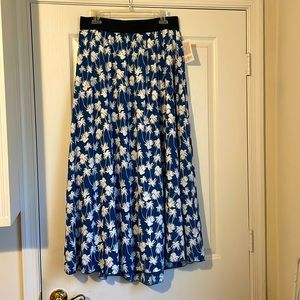 NWT L LuLaRoe Lucy Maxi Skirt Blue with Palm Trees